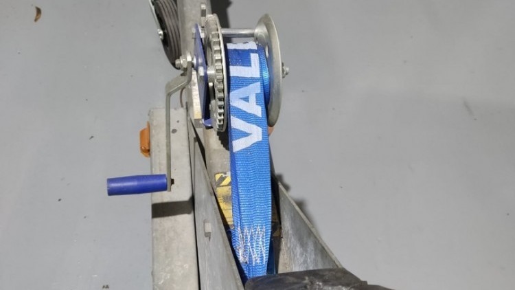 Atrelado de duplo eixo