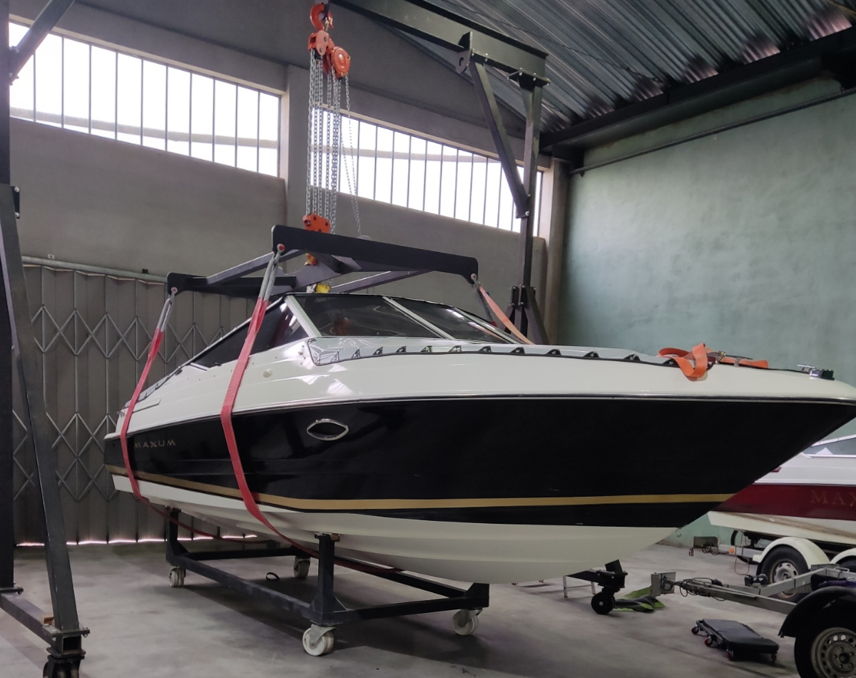 Serviços de Manutenção de Embarcações